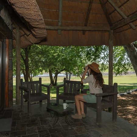 Thamalakane River Lodge ماون المظهر الخارجي الصورة